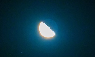 4938028