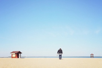 走向大海