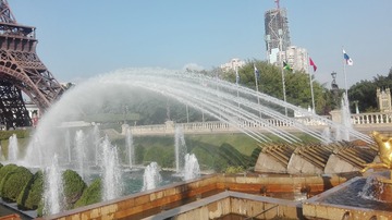 1697051