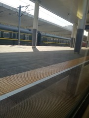 346735