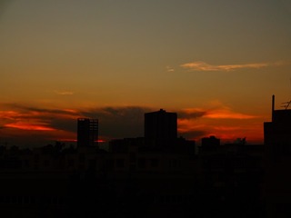 1049585