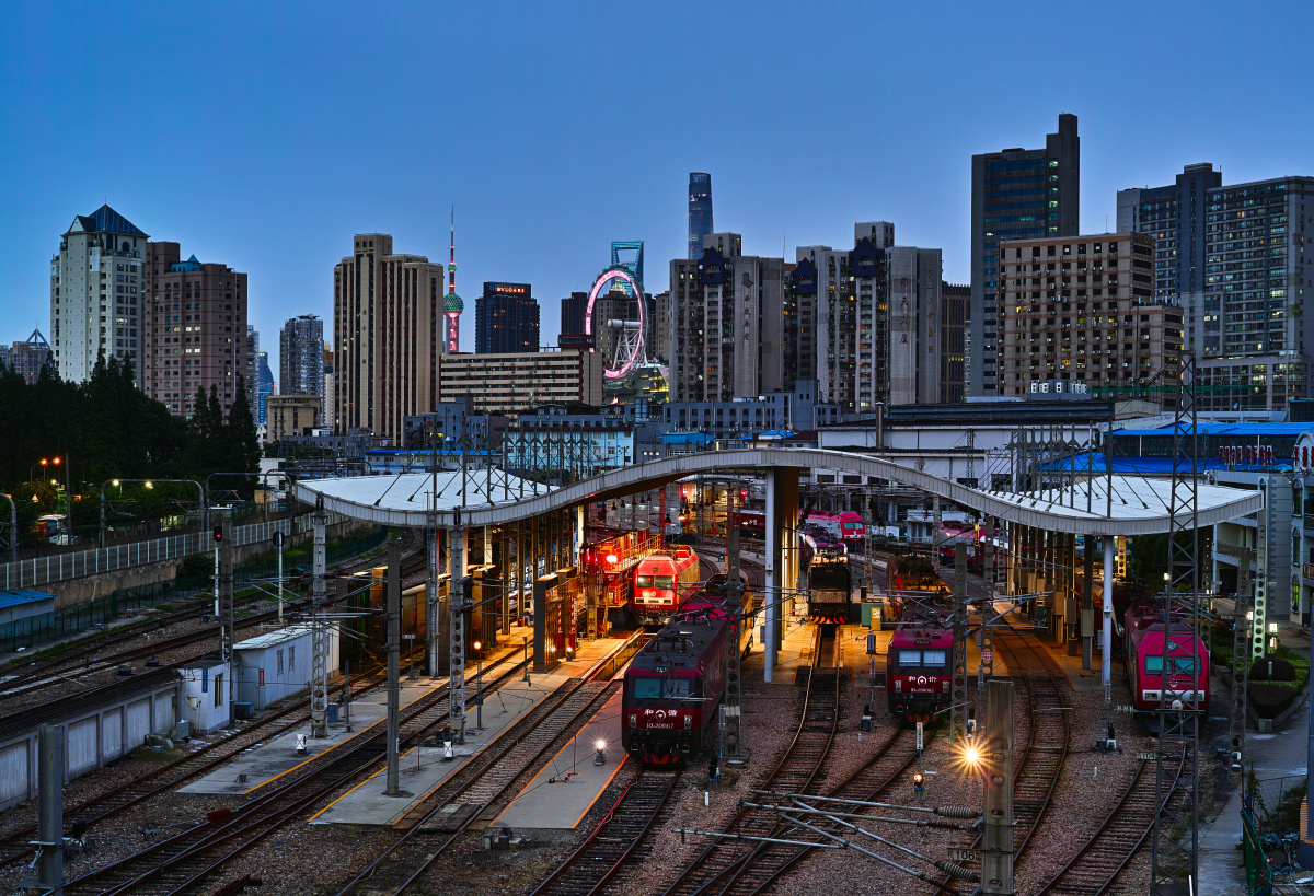 中铁上海局上海机务段