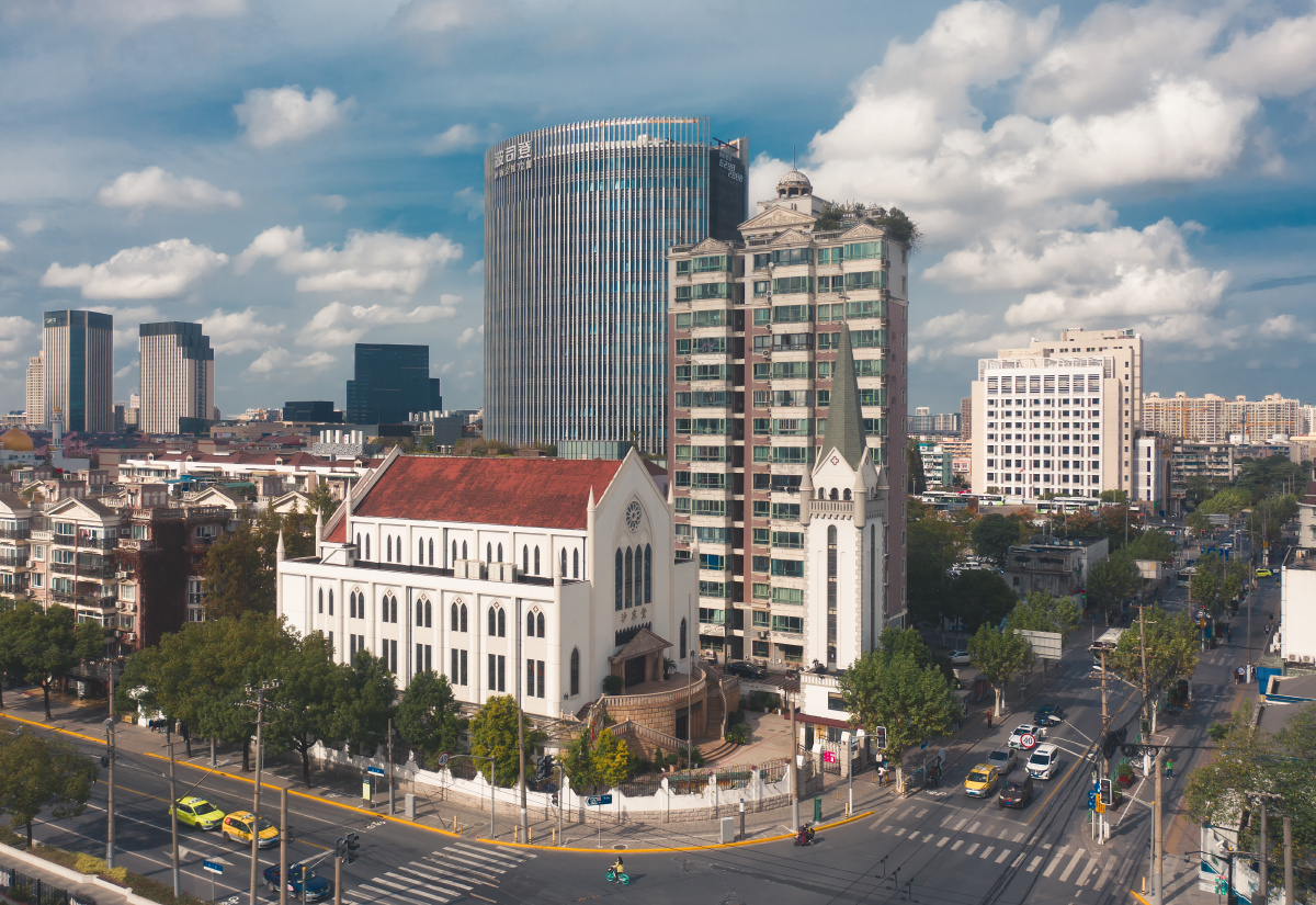 城市中的教堂上海江湾基督教沪东堂
