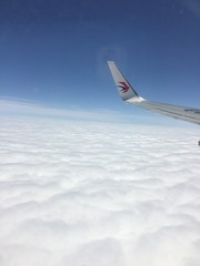 2DF7F8D3-E119-4039-BB09-29C28E15766B/L0/001