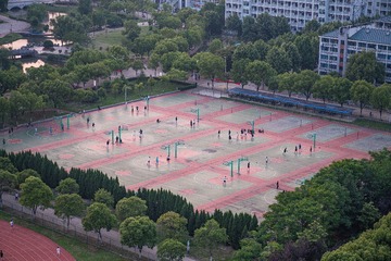 5B6E6AB1-0128-45B8-8D37-B2B406F0651A/L0/001