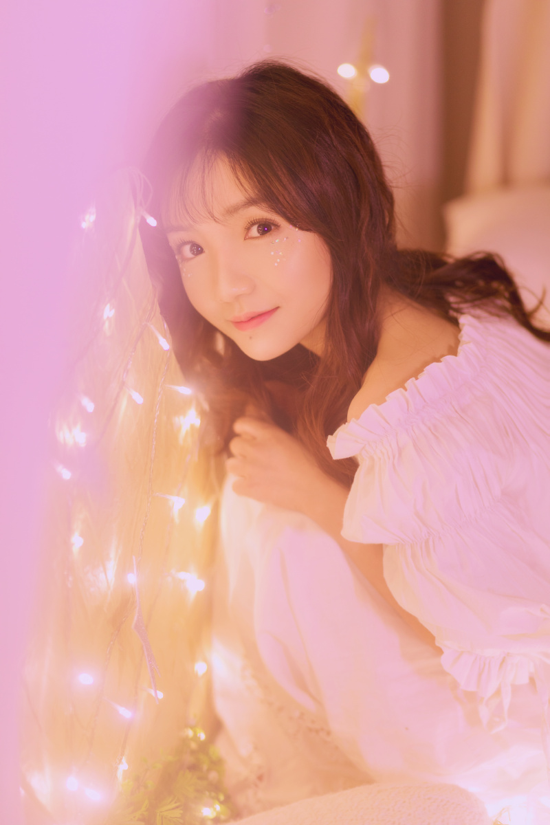 《moon 周玥》 - hmmh