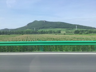 E78442E4-EA90-436C-82BC-95DA33C2DFD1/L0/001