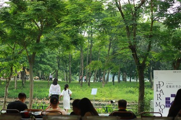 FF01BF3B-D217-40AE-9544-FC0BCEEBF2F1/L0/001