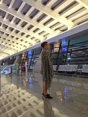8EF52D47-8607-4A18-BB65-7B3AC393D537/L0/001
