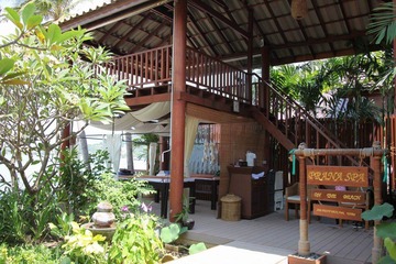 Spa 阁楼