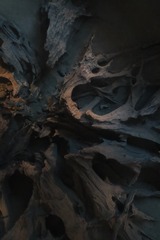 115051