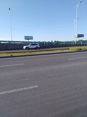 1472117