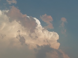747027