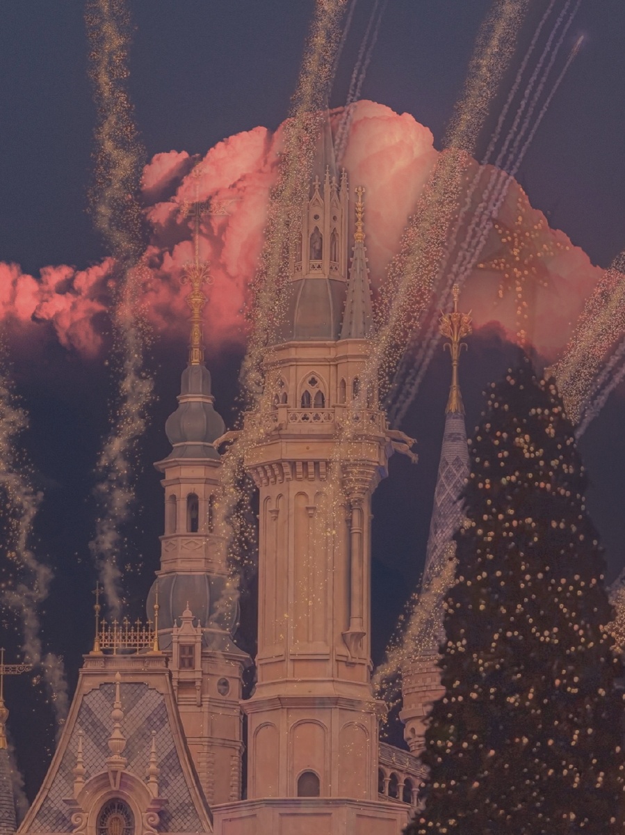 迪士尼绝美背景图记得带上你喜欢的人来打卡