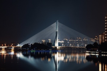 0CE05B4F-0EFC-4BF3-BF8A-11B4F9E68264/L0/001