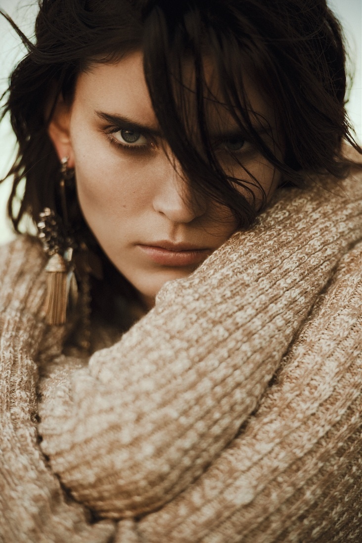 意大利版《vogue》一月刊时尚大片 - 全球商业摄影大片 - 图虫网