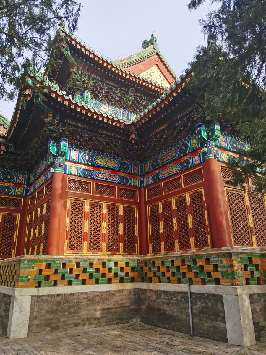 北京北海公园团城承光殿