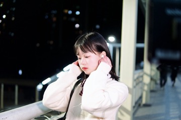 F128DD7B-FD98-4EA0-819A-12424265B580/L0/001