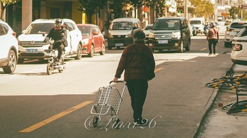 BC7C9CFE-C8DE-48DC-8549-006E3F70B169/L0/001