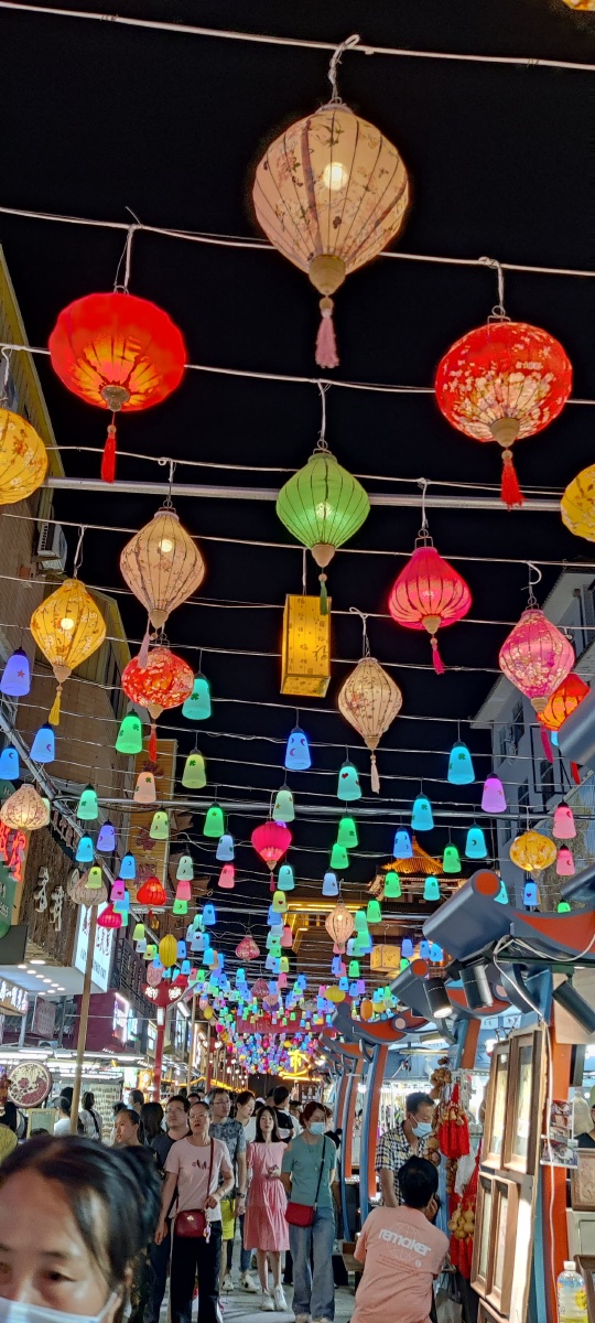 敦煌夜市灯笼