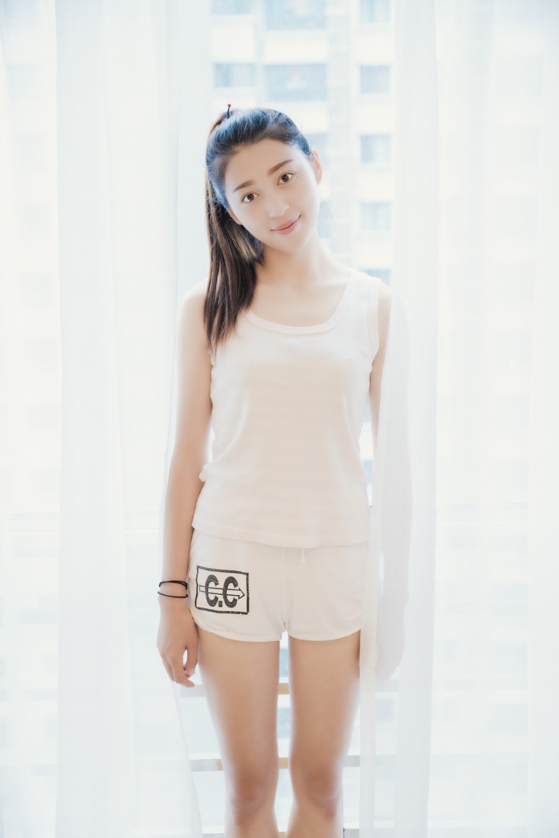 李小妞的宅女生活