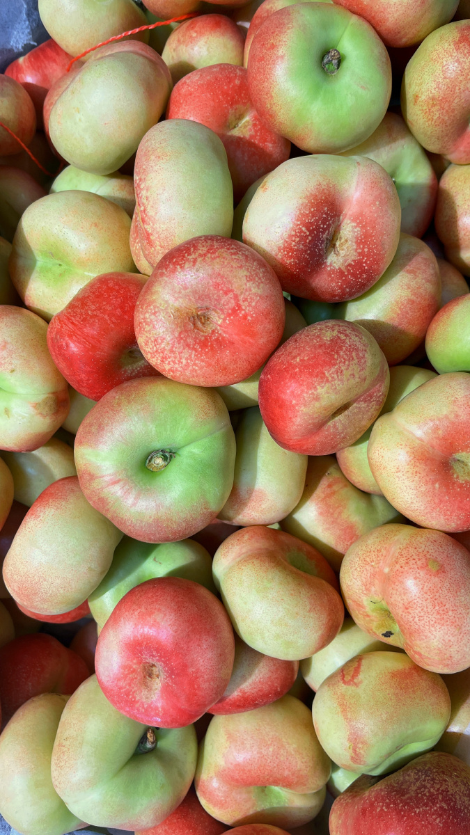 纽扣蟠桃 - 小黑妖妖 - 图虫