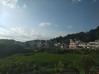 488359