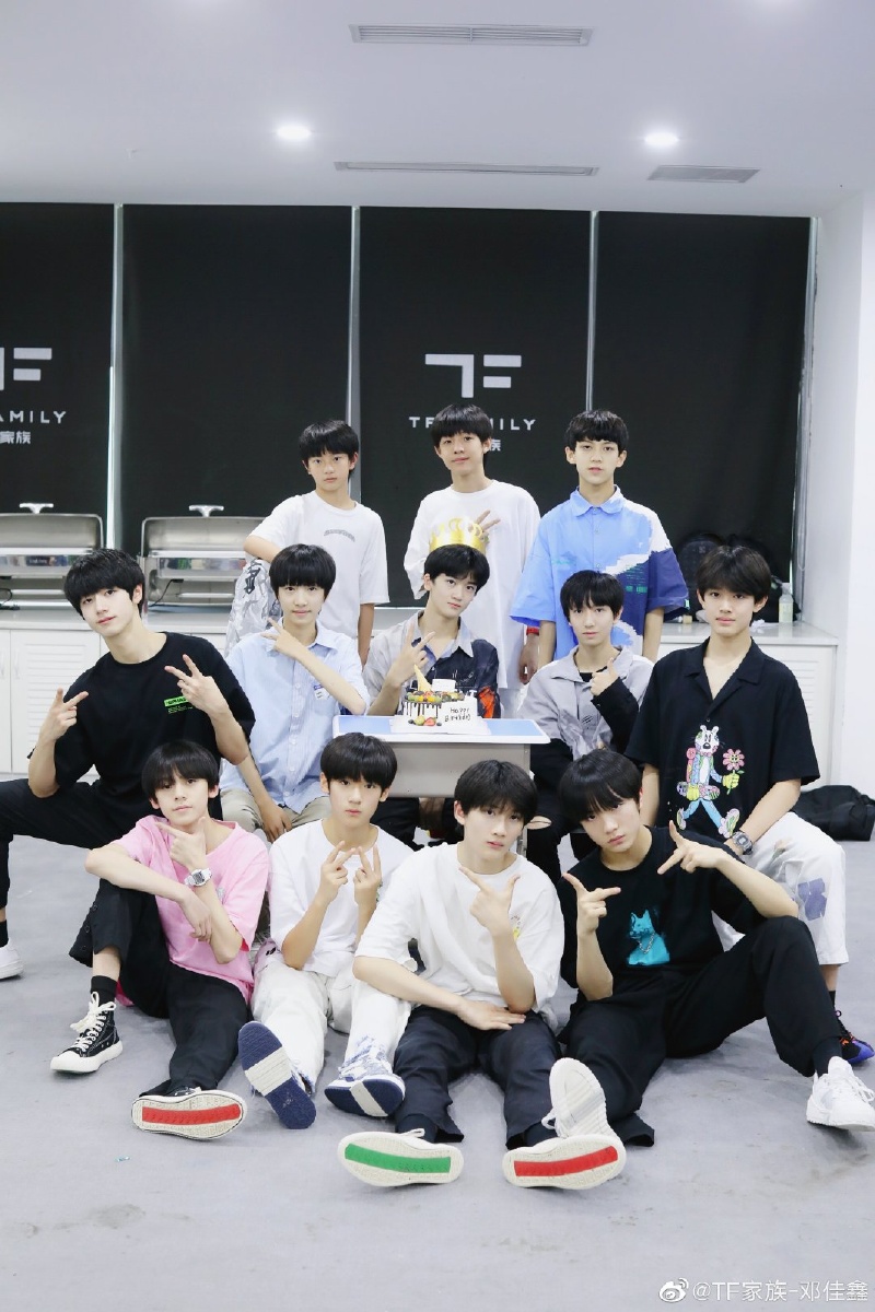 tf 家族3代,你最喜欢谁?