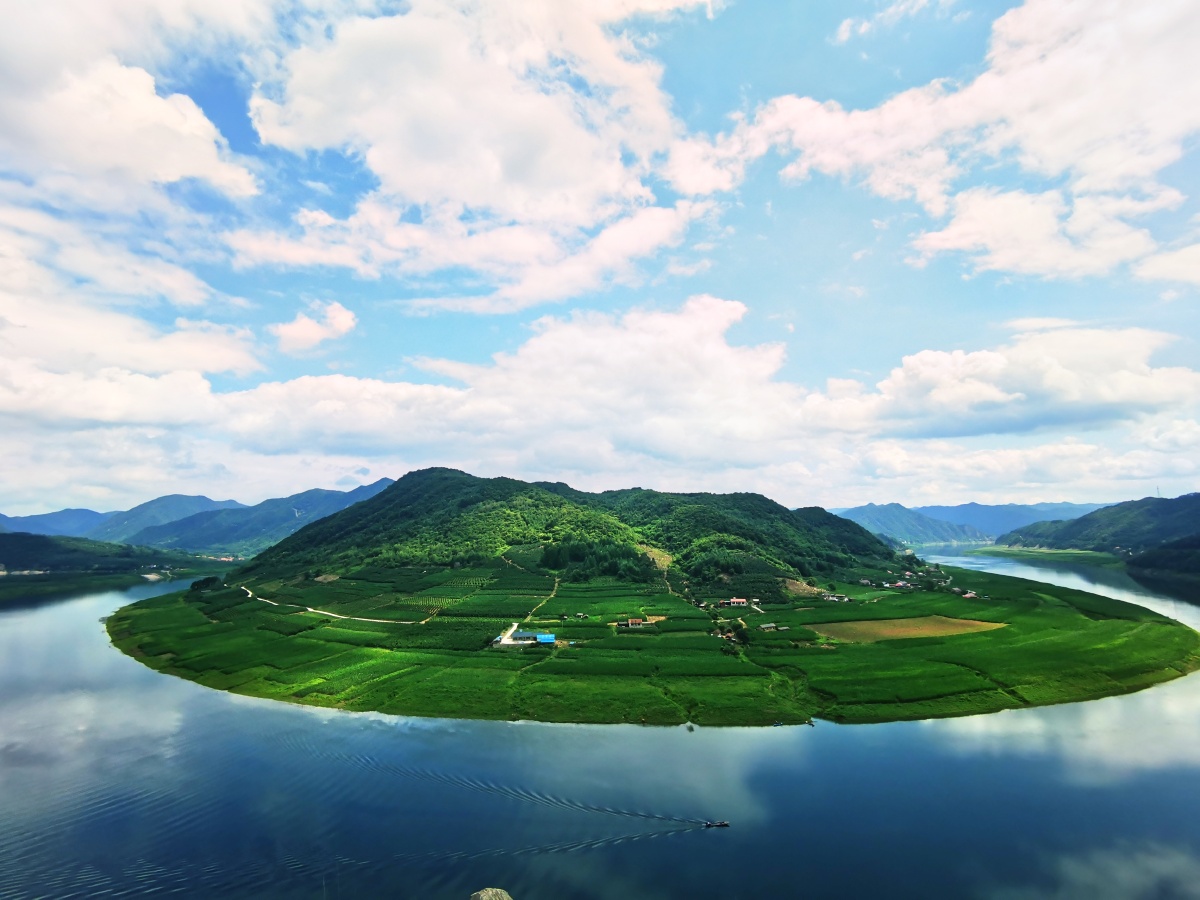 途中美景辽宁省宽甸浑江大转弯676767676767