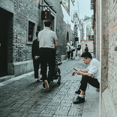 001