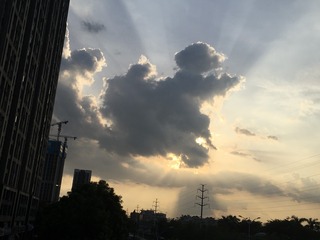 867785