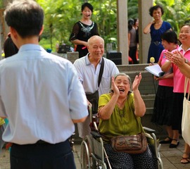 老来伴 (2)