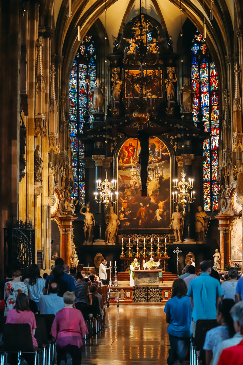 神圣维也纳圣斯蒂芬大教堂的弥撒