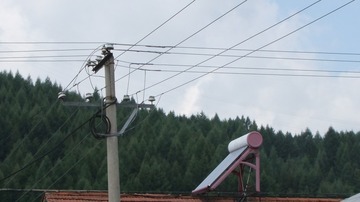 2694057