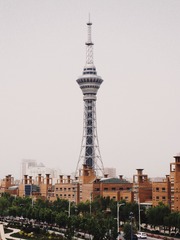 882835F6-369D-465E-8519-C9D52568ED2F/L0/001