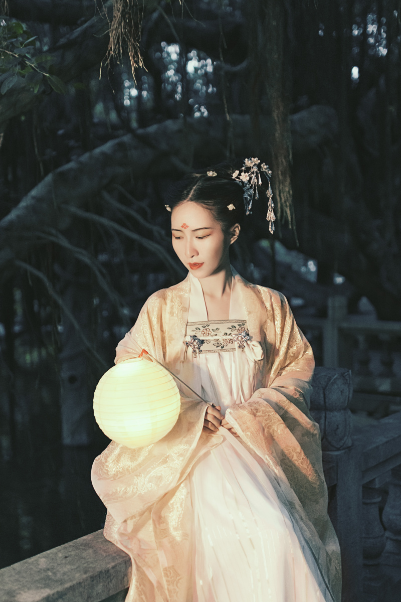 楚天遥
