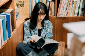 F575E891-7D1D-42B0-9BAD-44A91CB82615/L0/001