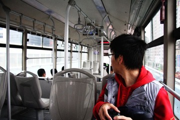 公车上