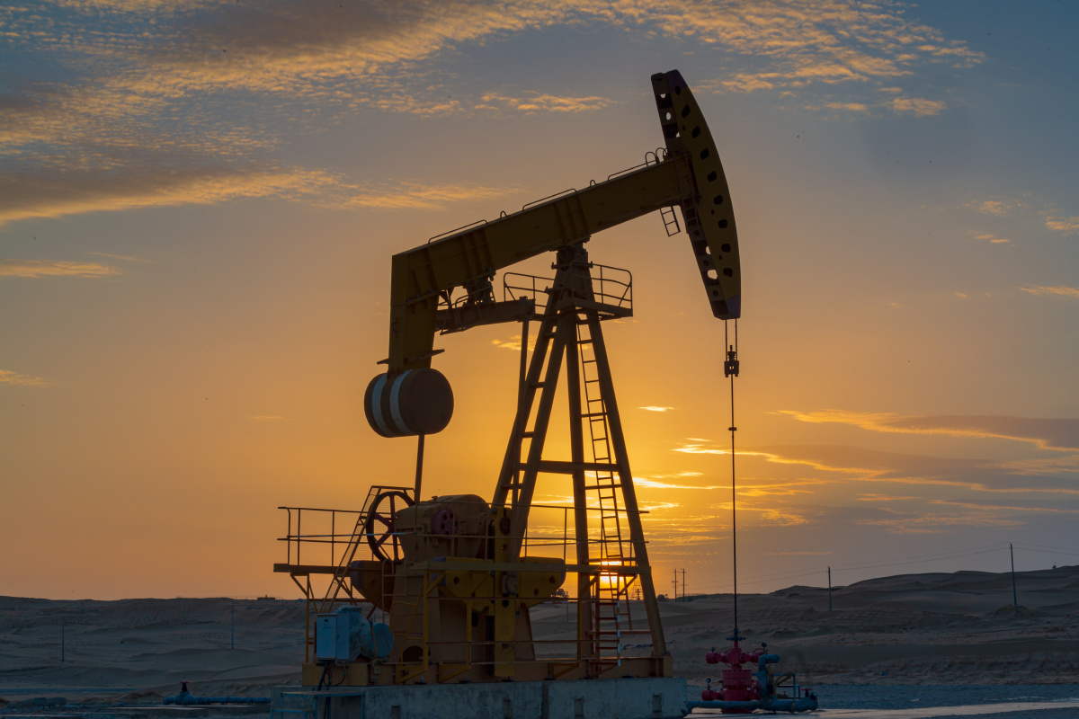 塔中油田沙漠落日