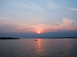8CF504CA-3B7F-4B36-BD3A-DF468B5B6CBD/L0/001