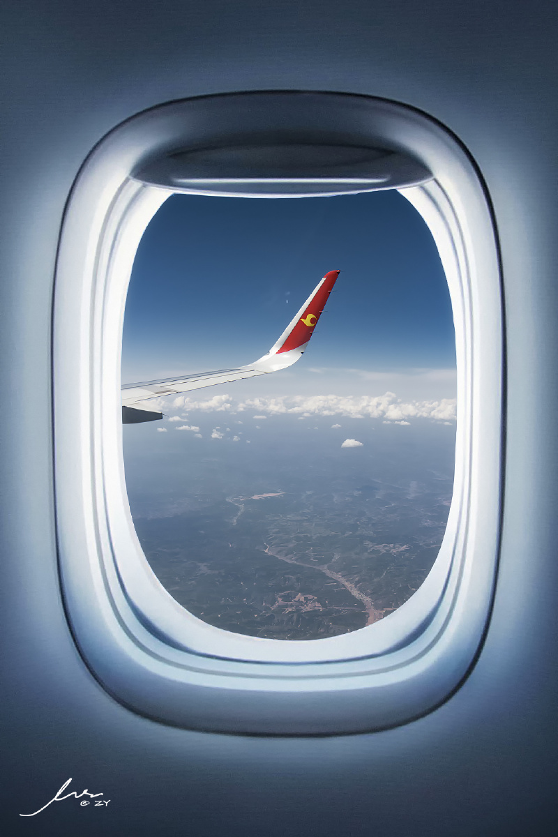 这次的飞机过程,几乎全程都在拍照,重新翻一翻硬盘重新修一修.