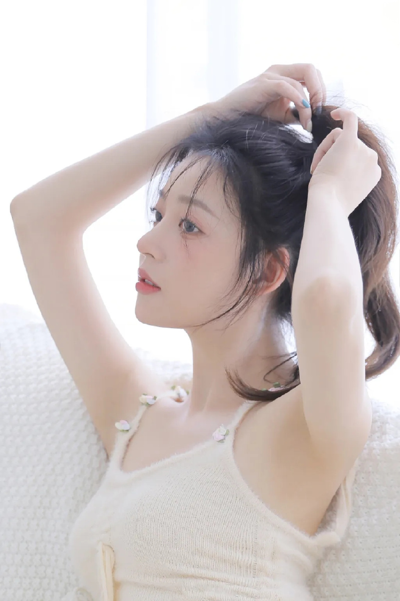 氧气居家女孩写真