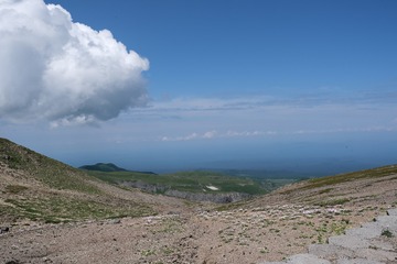 D8533D30-889B-47C9-933A-F38F37F55486/L0/001