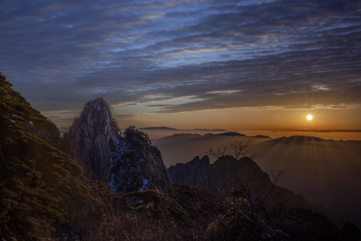 黄山始信峰日出