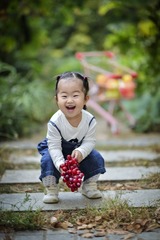 7607
