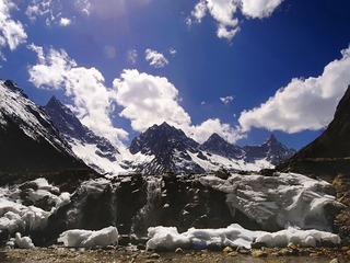 R0019823