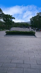 518374
