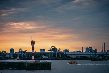 E6164DC4-B6C1-48CB-AF37-BA1B59280A79/L0/001