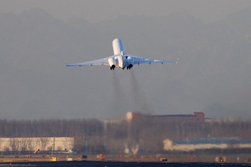 47563