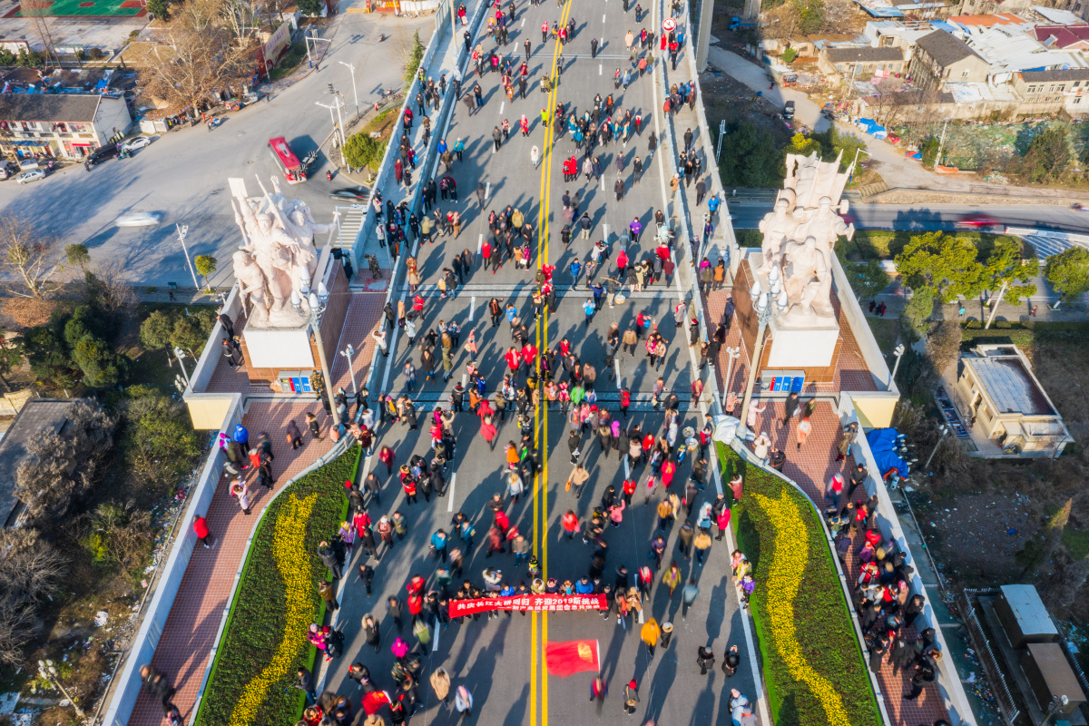 南京长江大桥公众开放日盛况